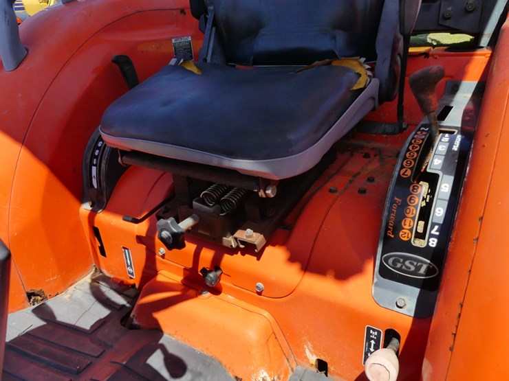 2005-kubota-l3130-image-11