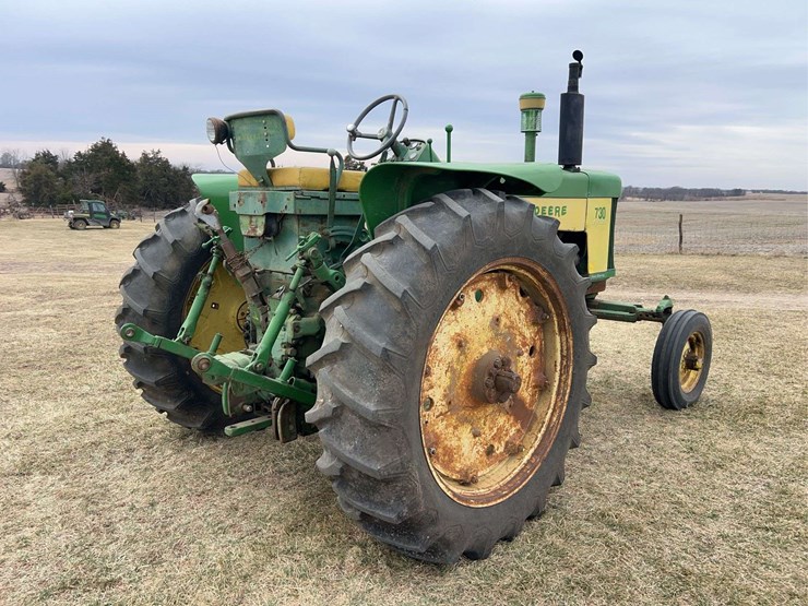 john-deere-730-image-5