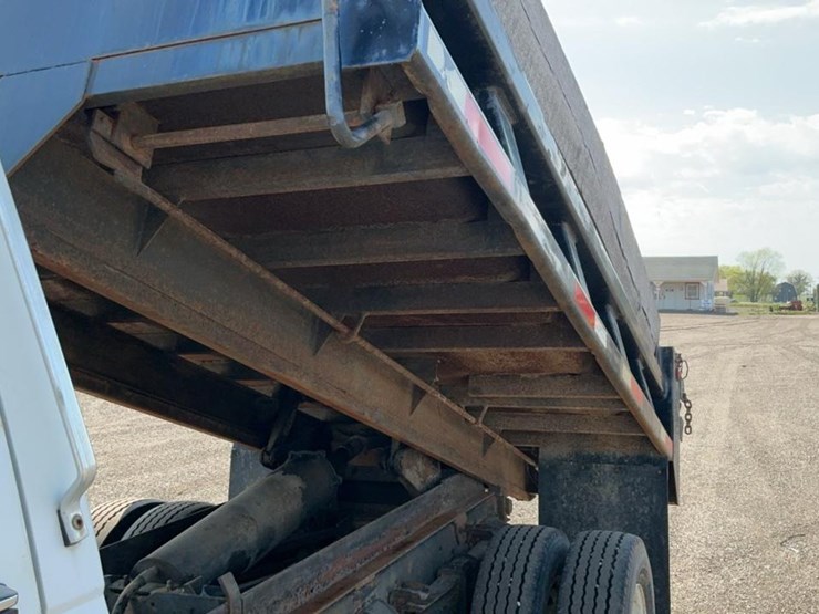 #1951-•-1990-ford-700-dump-truck-image-12