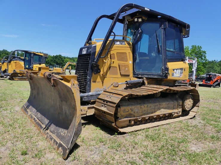 2016-caterpillar-d5k2-image-1
