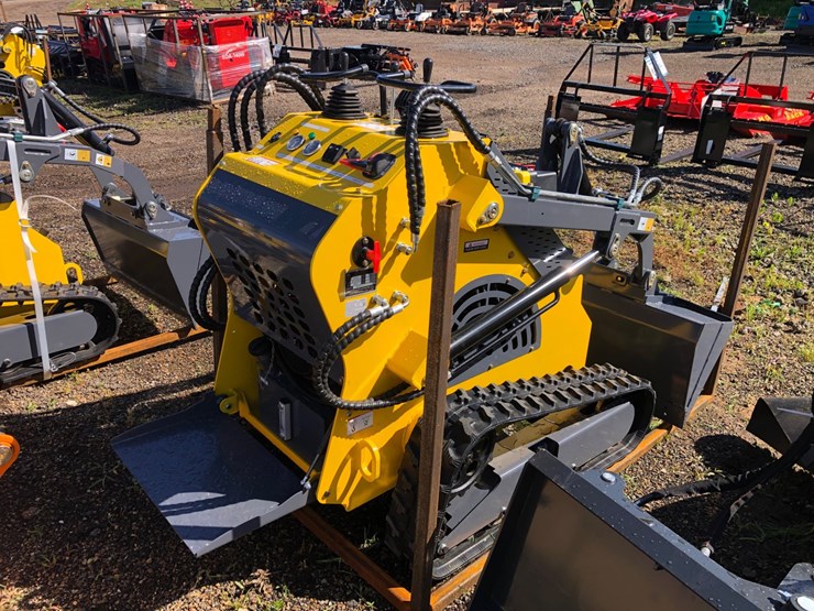 #46-•-ats-t460-mini-skid-steer-loader-image-1