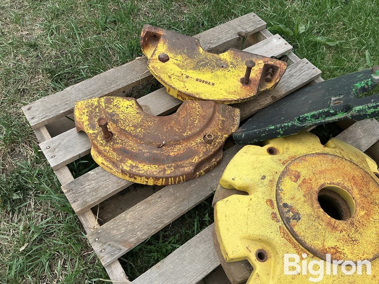 john-deere-tractor-weights-image-10