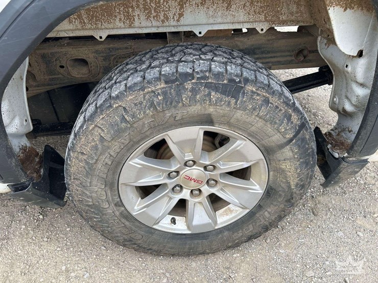 2019-gmc-sierra-1500-image-27