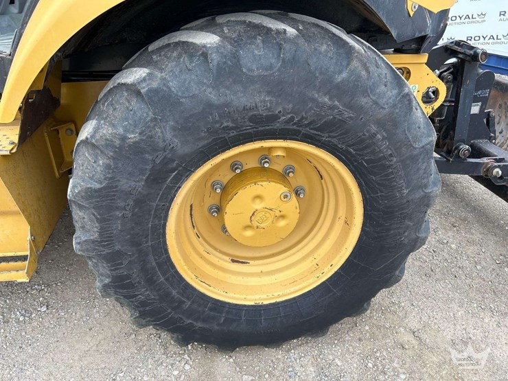 2007-caterpillar-414e-image-29