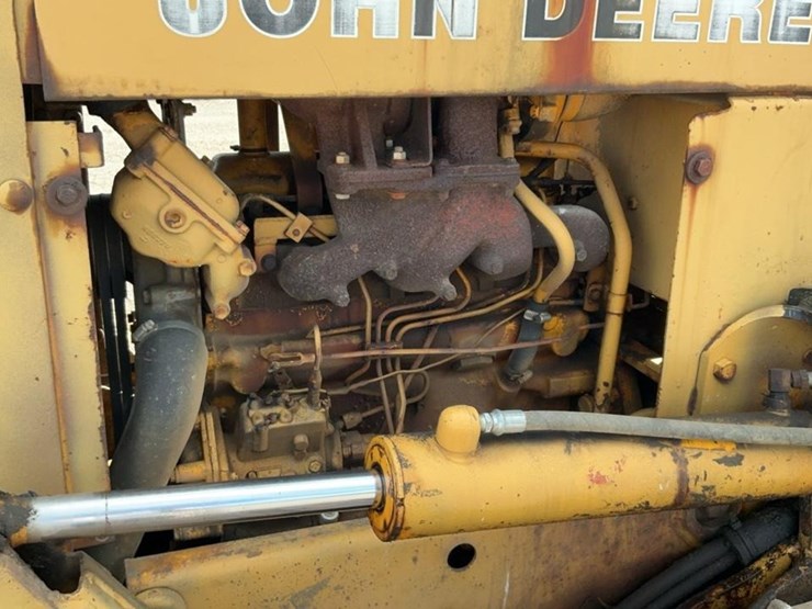 1983-john-deere-550-image-22