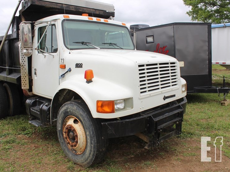 1996-international-4900-image-2