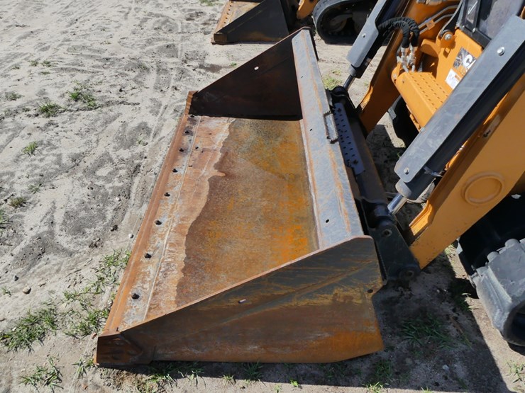 2023-case-tv620b-image-10