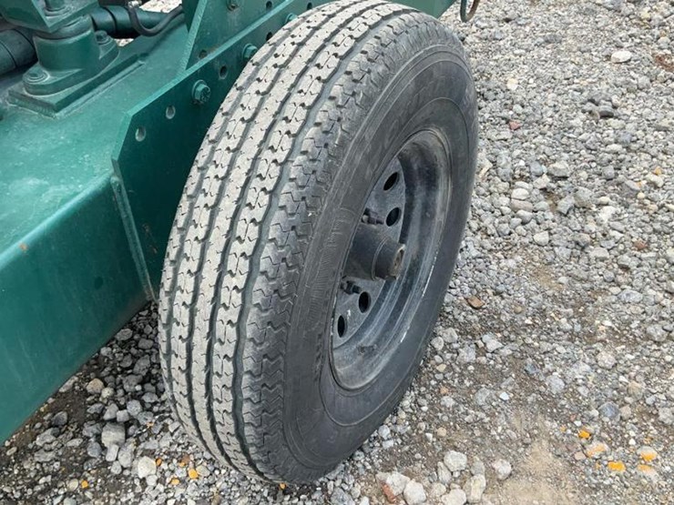 john-deere-4045t-image-16