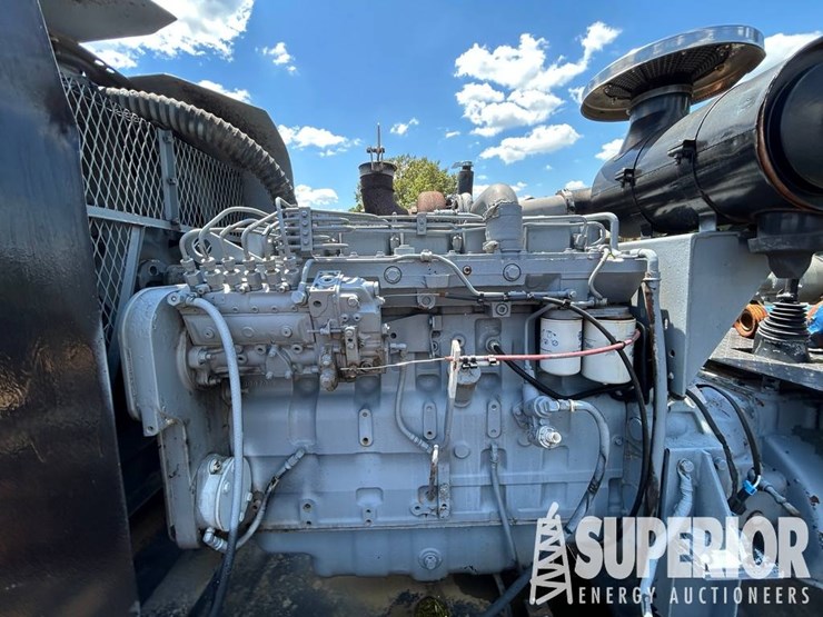 (x)-gardner-denver-tee-304-0te-001-well-service-pump-image-5