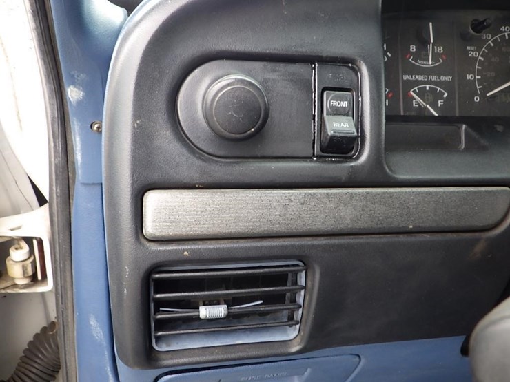 1994-ford-f350-image-34
