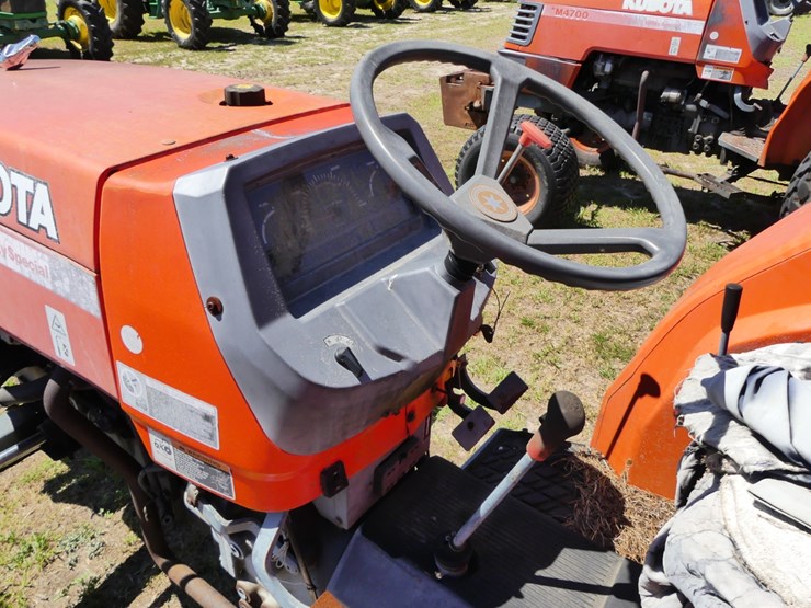 1999-kubota-m4700-image-12