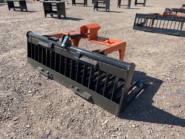 skeleton-grapple-bucket-image-3
