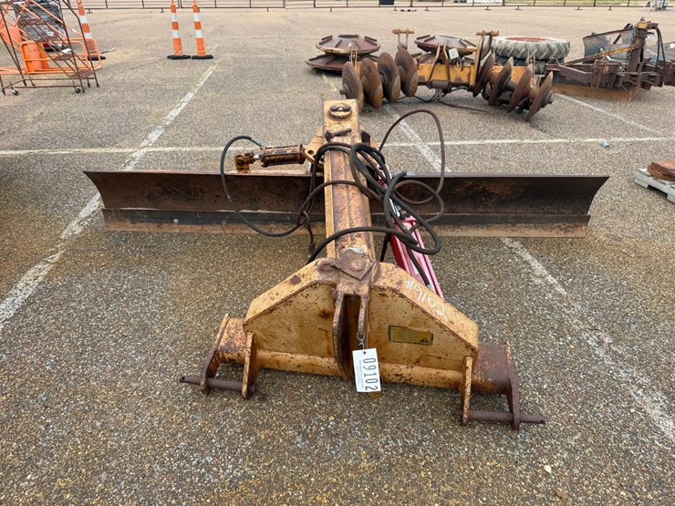 #9102-•-10'-rhino-hydraulic-6-way-blade-image-1