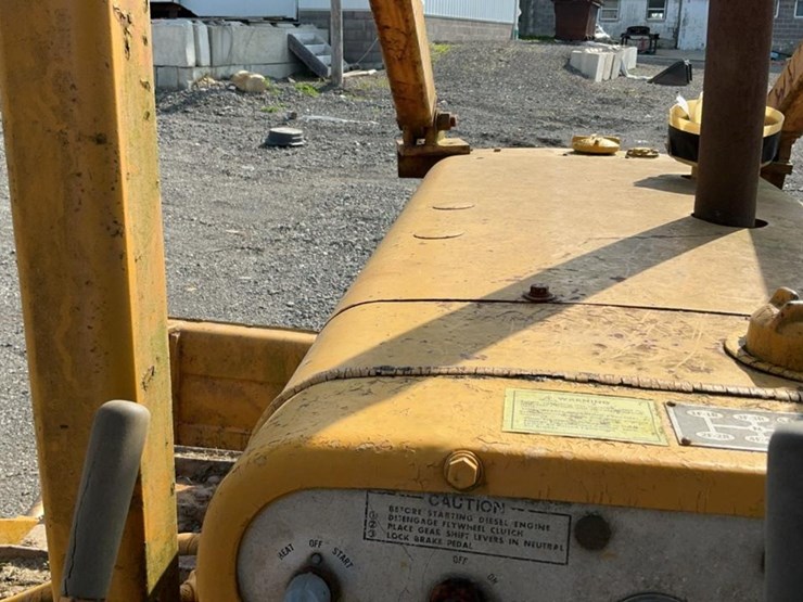 caterpillar-d4-image-55