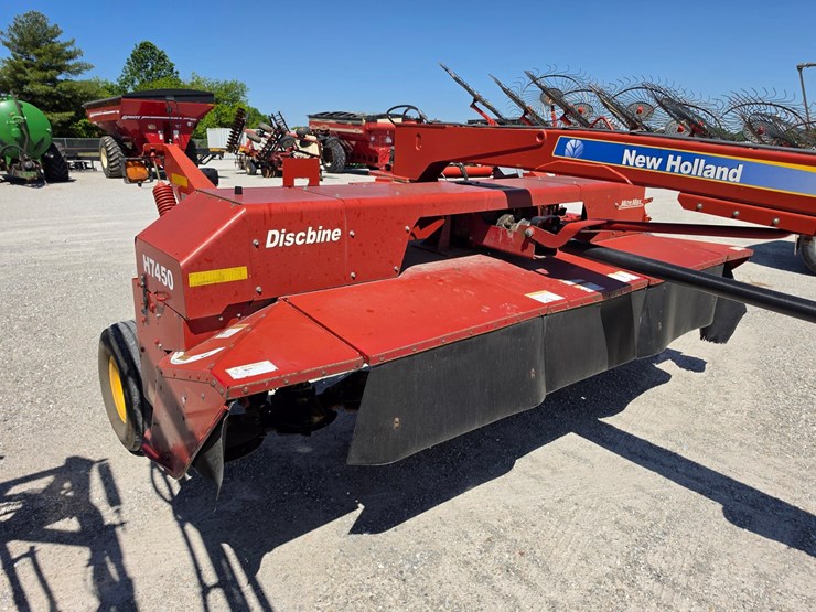 2011-new-holland-h7450-image-3