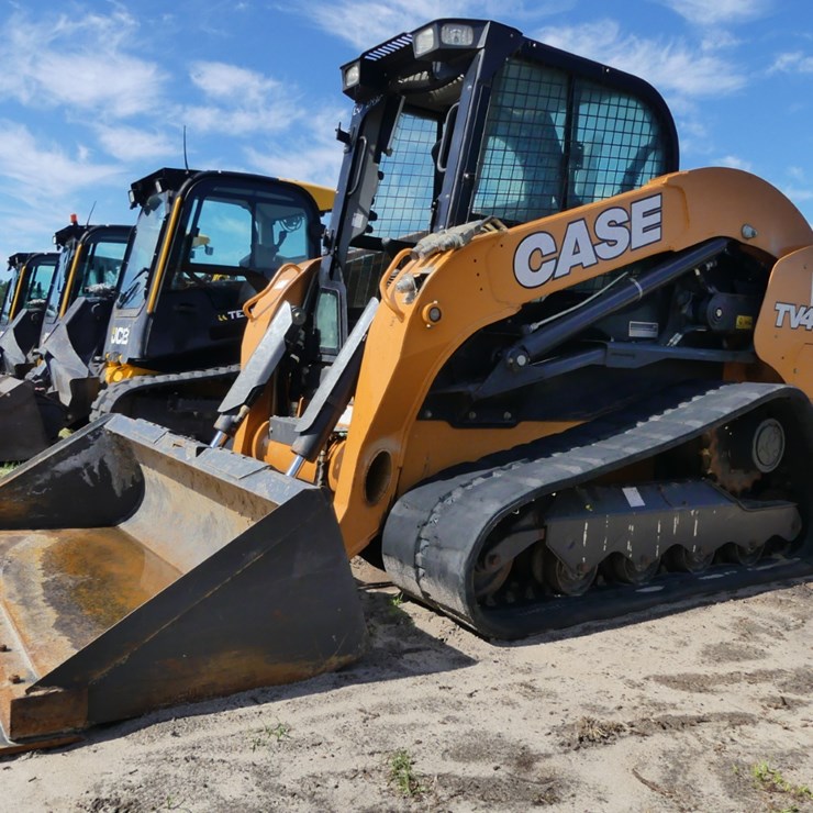 2021 CASE TV450B