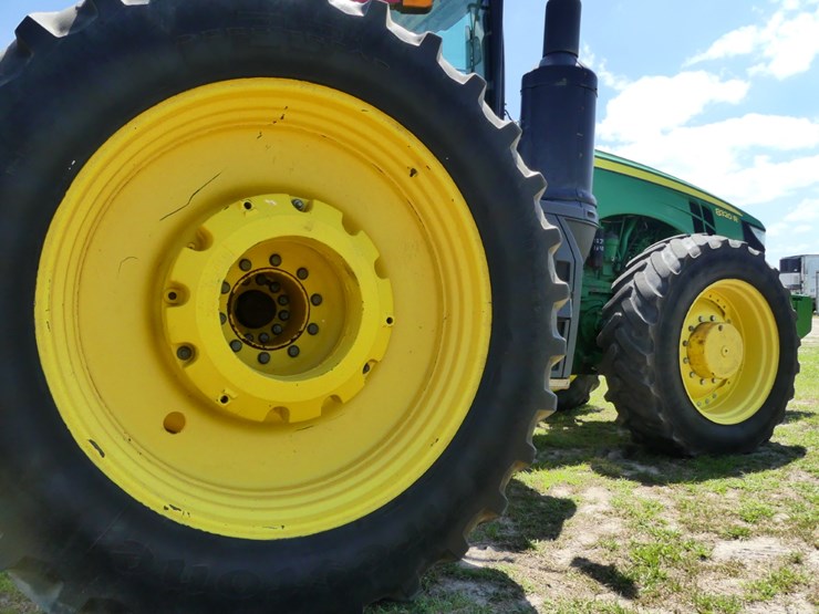 2018-john-deere-8320r-image-11