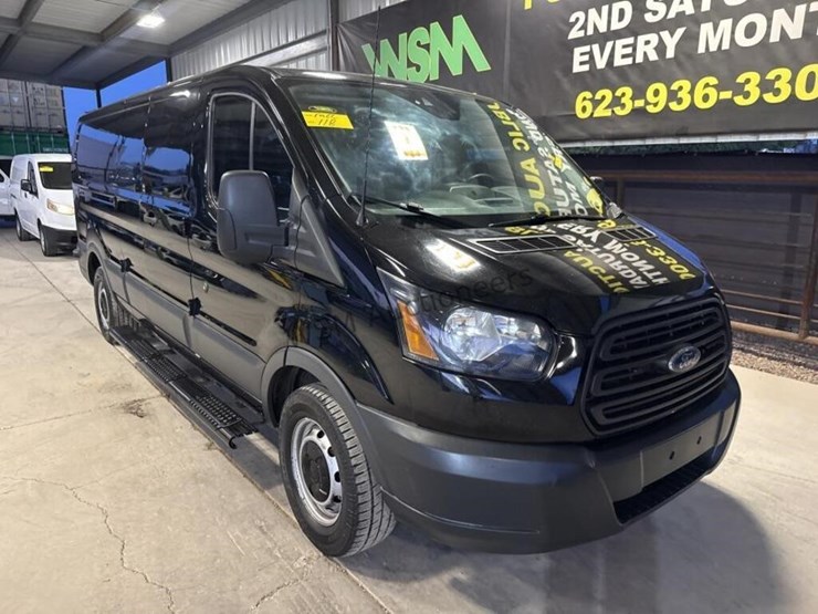 2018-ford-transit-image-2