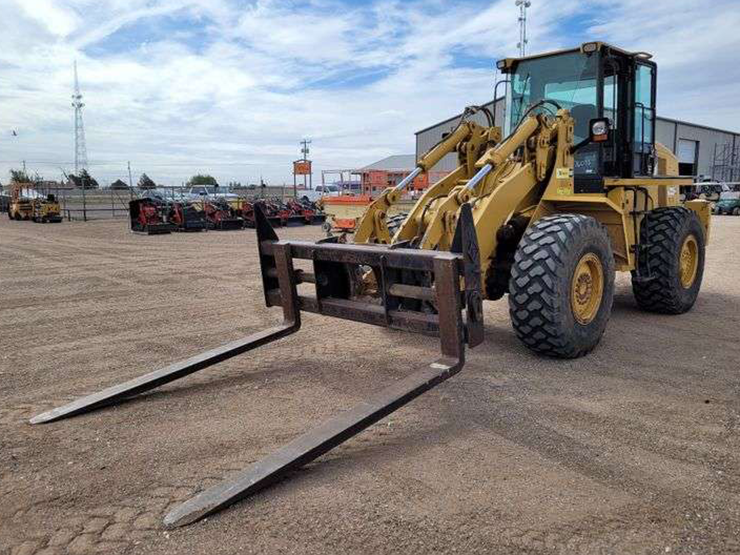 caterpillar-it38h-image-1