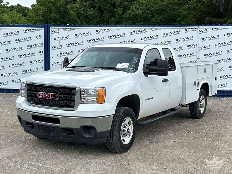 2013-gmc-2500hd-image-1