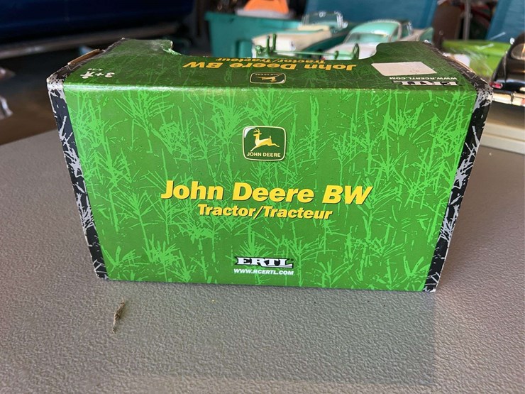 john-deere-model-a-image-12