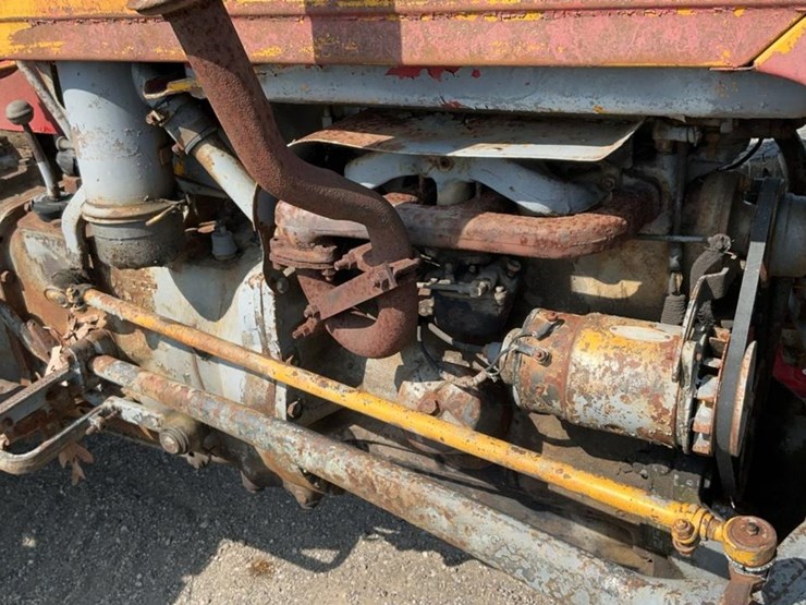 massey-ferguson-35-image-25