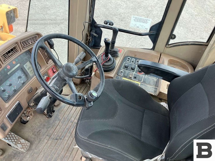 deere-644h-image-11