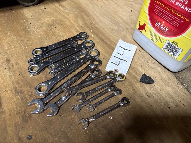 #44-•-channel-lock-and-americraft-ratchet-wrenches-image-1