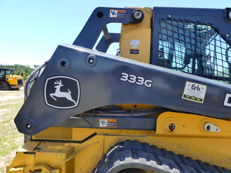 2020-deere-333g-image-7