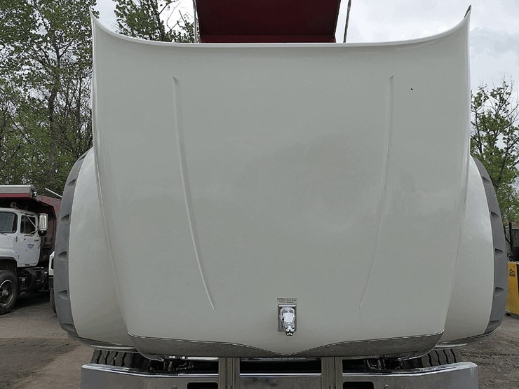 2017-mack-granite-gu713-image-49