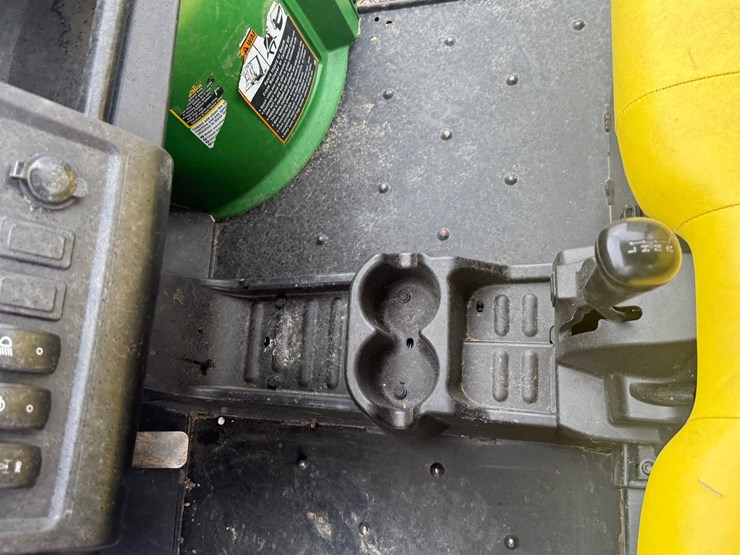 john-deere-gator-image-28