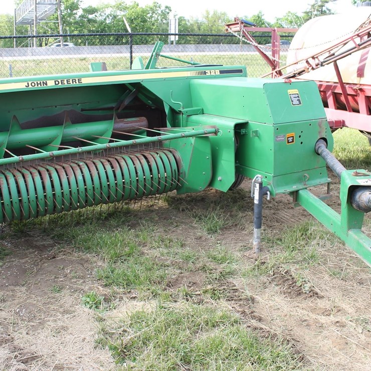 1995 JOHN DEERE 328