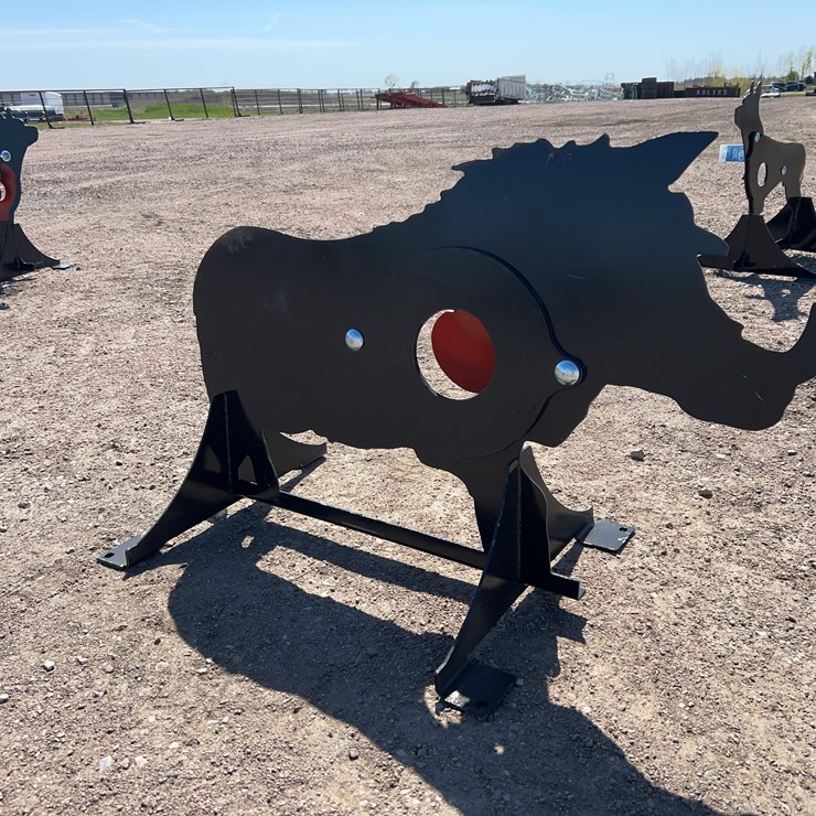 AR500 Steel Boar Shooting Target with Heart Flapper