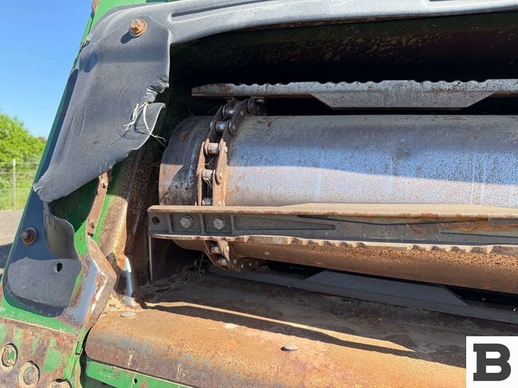 2009-john-deere-9770-sts-image-11