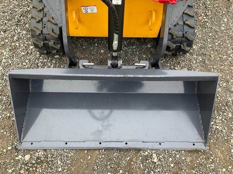 #1008-•-unused-2025-zjz-380-mini-skid-steer-loader-image-3