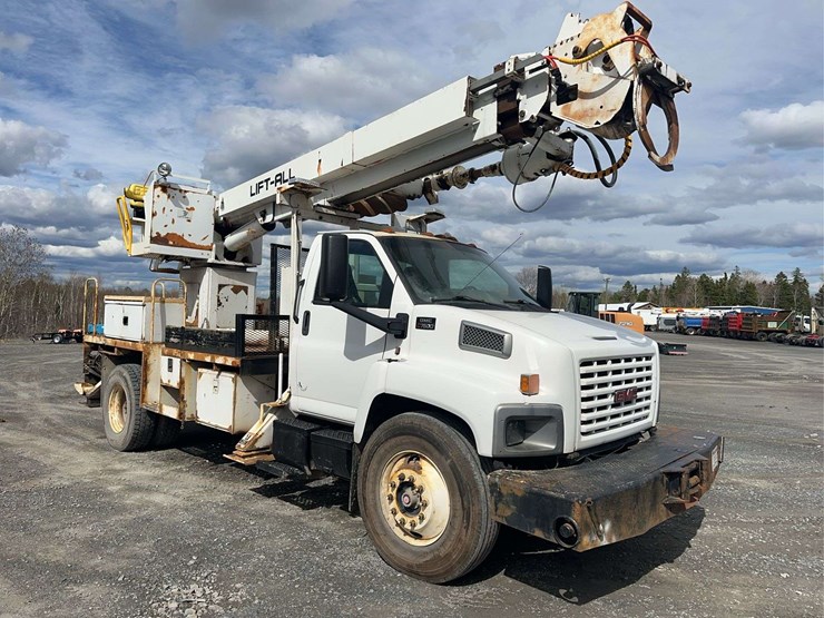 2007-gmc-topkick-c7500-image-3