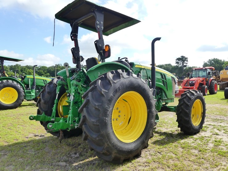 2024-john-deere-5120m-image-3
