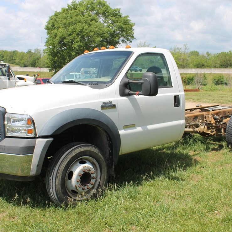 2006 FORD F550