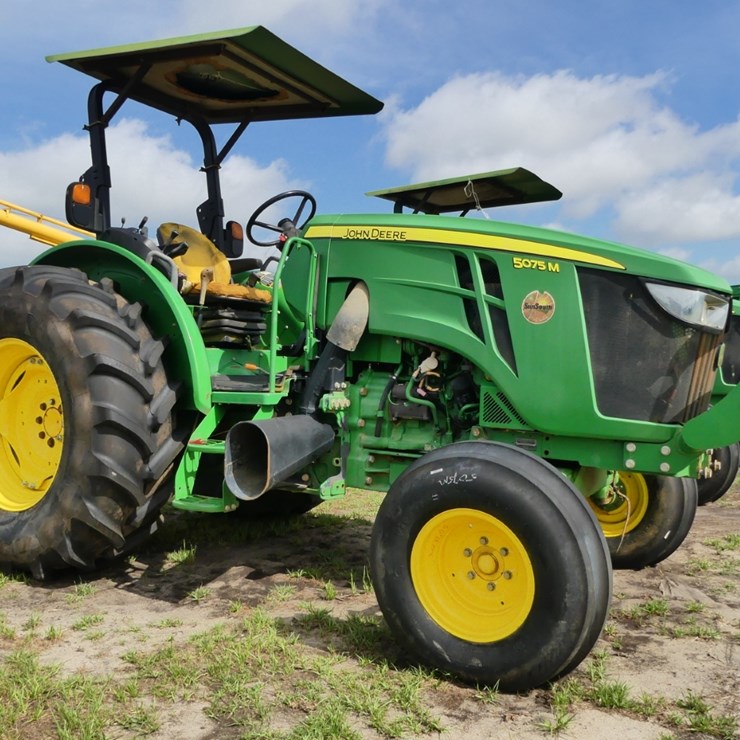 2018 JOHN DEERE 5075M