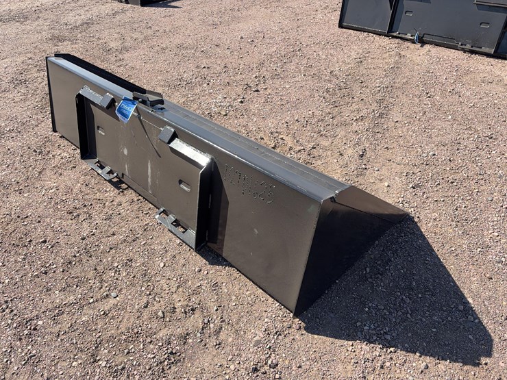 qt-bucket-with-blade-image-3