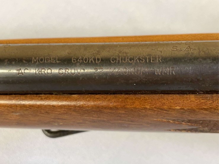 mossberg-model-640kd-chuckster-.22-magnum-bolt-action-rifle-image-14