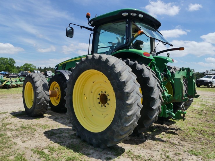 2016-john-deere-8295r-image-3