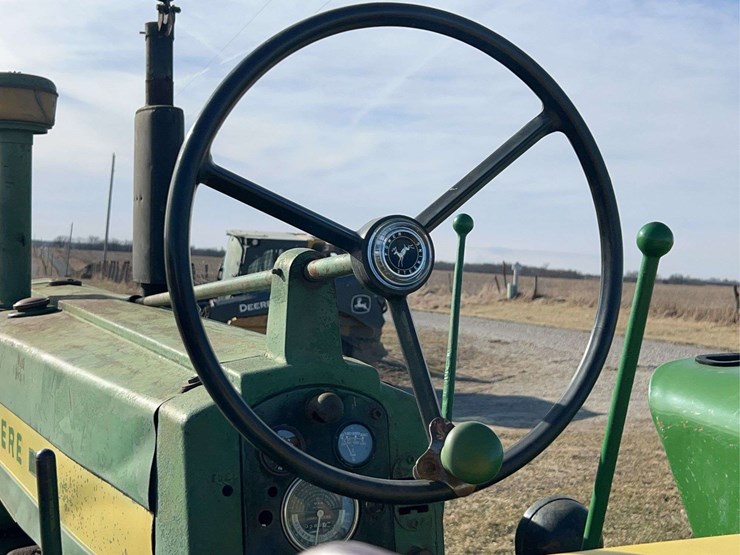 john-deere-720-image-53