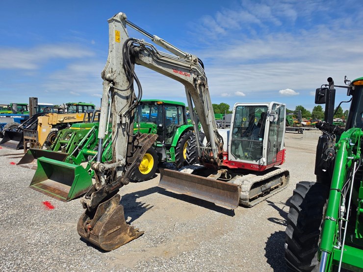 2021-takeuchi-tb290-image-1