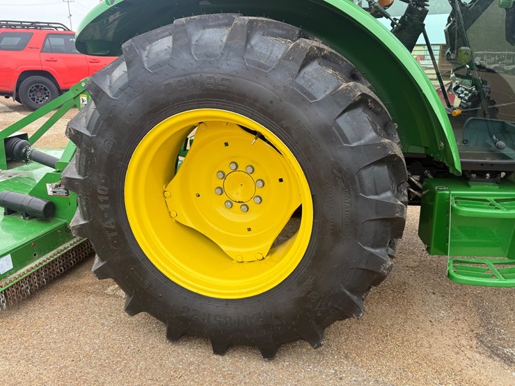 john-deere-5055e-image-21