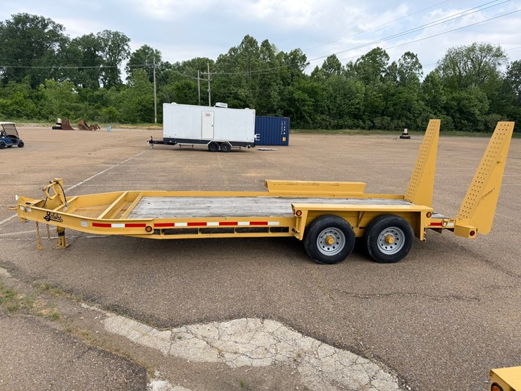#9120-•-2022-belshe-18'-bumper-pull-trailer-image-3