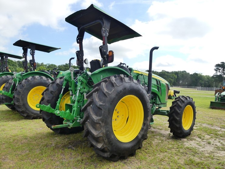 2024-john-deere-5120m-image-3