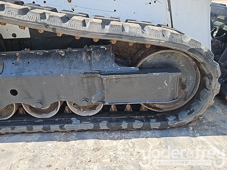 bobcat-t590-image-10
