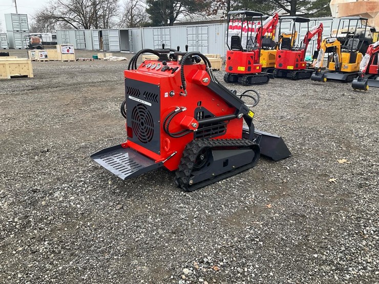 #1010-•-unused-2025-zjz-380-mini-skid-steer-loader-image-5