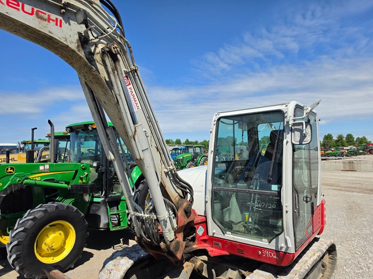 2021-takeuchi-tb290-image-4